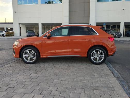 2022 Audi Q3 45 S line Premium Plus