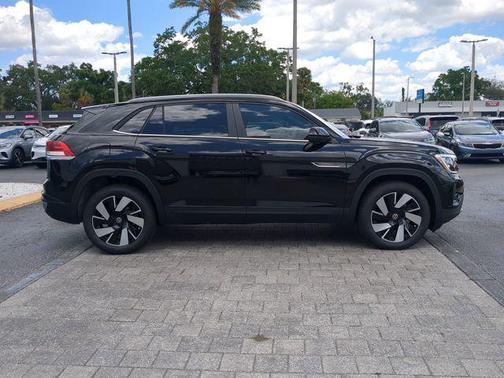 deep black pearl 2026 Volkswagen Atlas Cross Sport 2.0T SE w/Technology 4MOTION