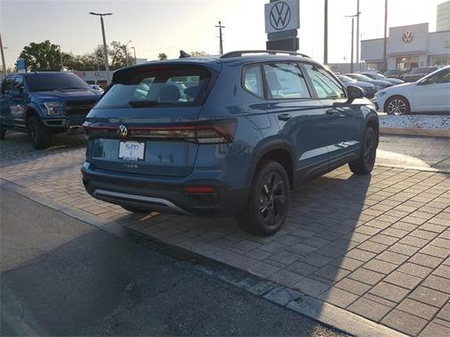 2025 Volkswagen Taos 1.5T S