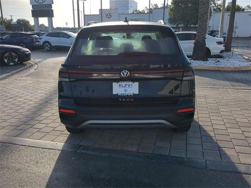 2025 Volkswagen Taos 1.5T S