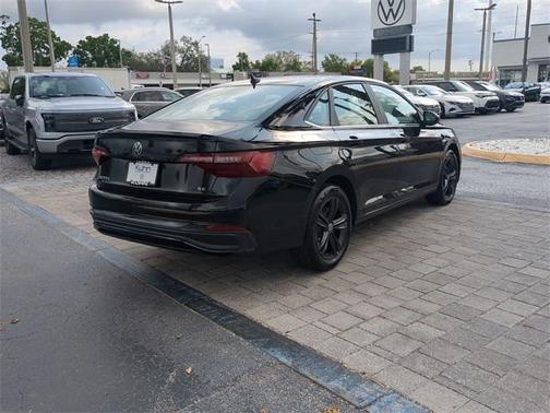 2023 Volkswagen Jetta 1.5T SE