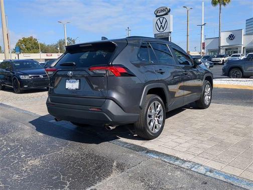 2022 Toyota RAV4 XLE Premium