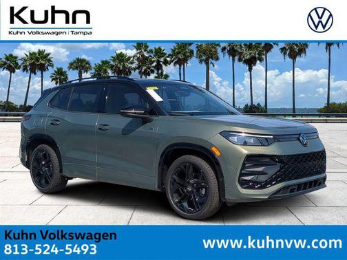 Avocado Green w/Deep Black Roof 2026 Volkswagen Tiguan 2.0T SE R-Line Black