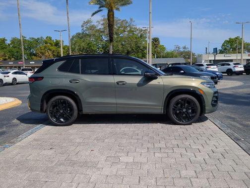 Avocado Green w/Deep Black Roof 2026 Volkswagen Tiguan 2.0T SE R-Line Black