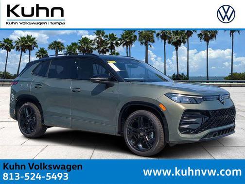 Avocado Green w/Deep Black Roof 2026 Volkswagen Tiguan 2.0T SE R-Line Black