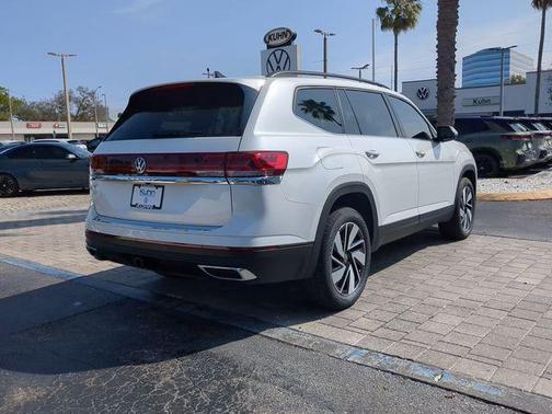 opal white pearl 2026 Volkswagen Atlas 2.0T SE w/Technology