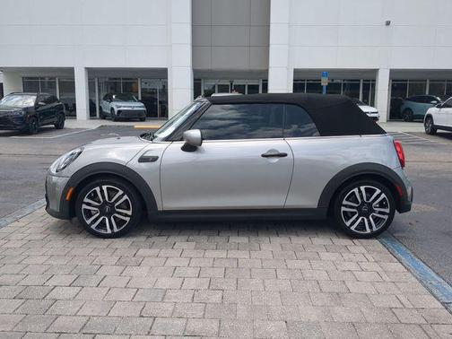 Melting Silver III Metallic 2024 MINI Convertible Cooper S