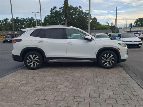 2025 Volkswagen Tiguan 2.0T S