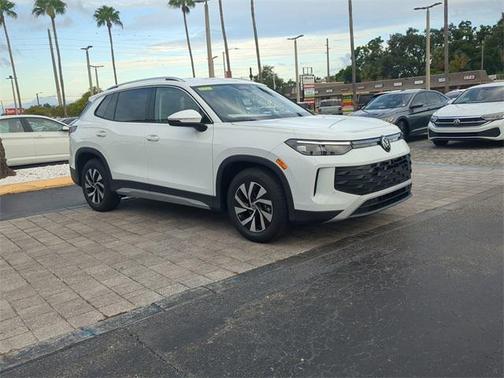 2025 Volkswagen Tiguan 2.0T S