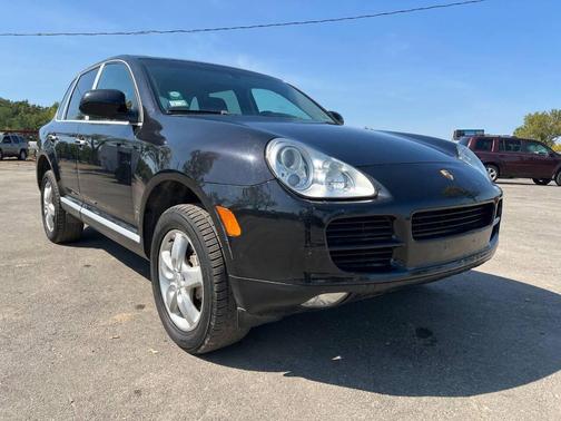 2005 Porsche Cayenne S