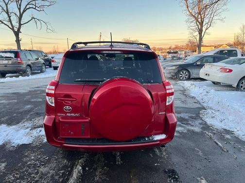 2009 Toyota RAV4 Sport