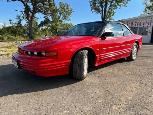 1992 Oldsmobile Cutlass Supreme Base