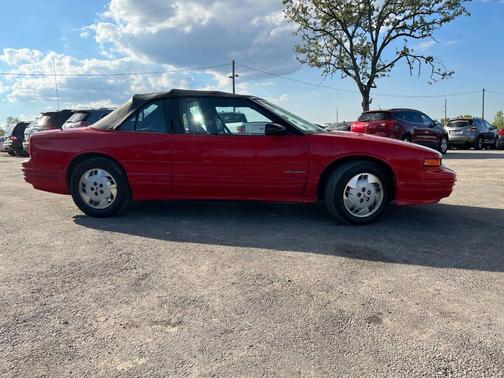 1992 Oldsmobile Cutlass Supreme Base