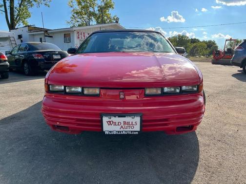 1992 Oldsmobile Cutlass Supreme Base