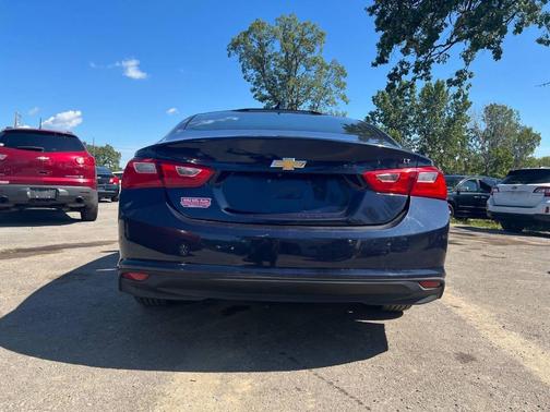 2016 Chevrolet Malibu 1LT