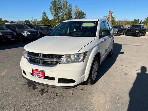 White 2015 Dodge Journey American Value Pkg