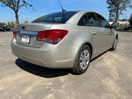2013 Chevrolet Cruze LS