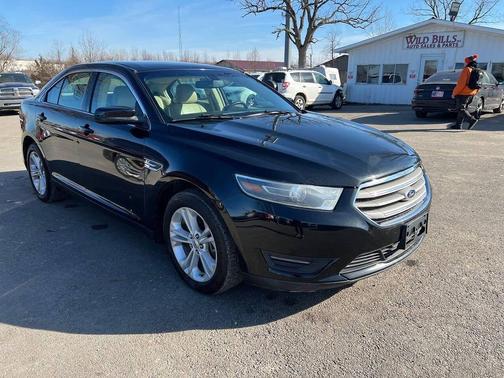 2014 Ford Taurus SEL