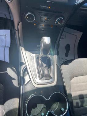 Blue Jeans Metallic 2017 Ford Edge SE