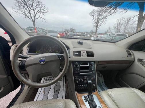 2006 Volvo XC90 2.5T