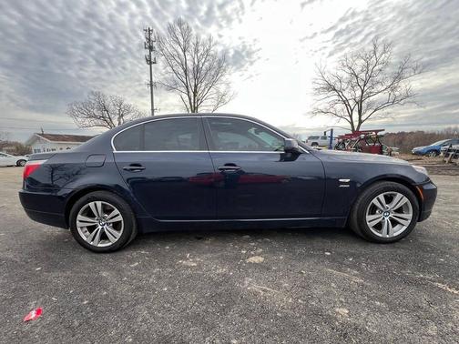 2010 BMW 528 i xDrive