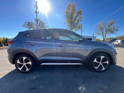 2017 Hyundai TUCSON Sport