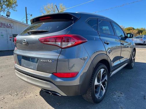 2017 Hyundai TUCSON Sport