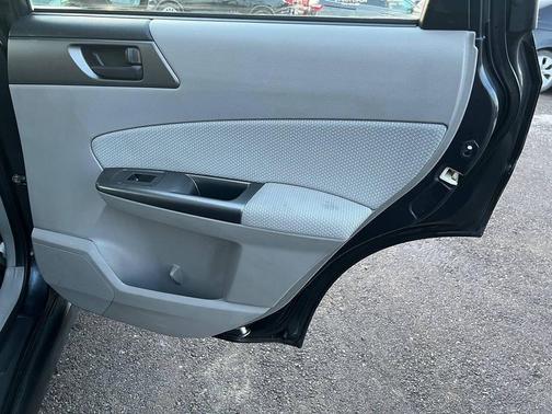 2011 Subaru Forester 2.5 X