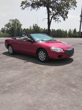 2004 Chrysler Sebring Base