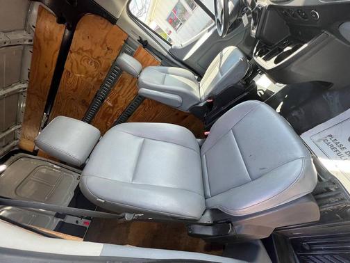Oxford White 2018 Ford Transit-350 Base