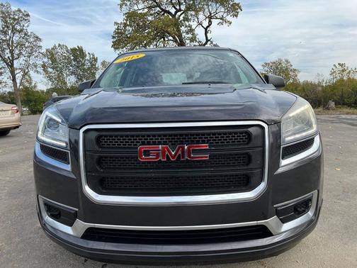 2015 GMC Acadia SLE-2