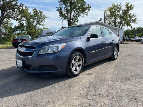 2013 Chevrolet Malibu 1LS