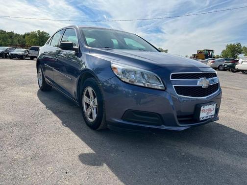 2013 Chevrolet Malibu 1LS