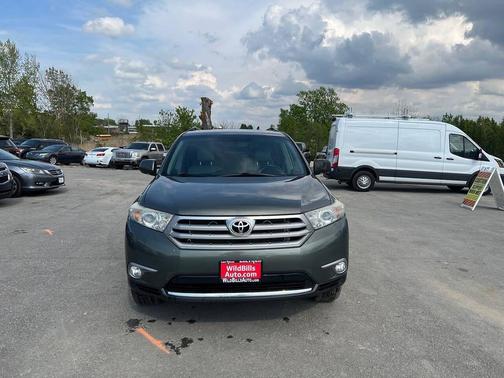 Charcoal 2011 Toyota Highlander Limited