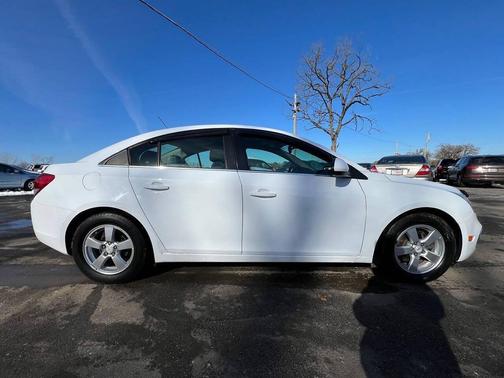 2015 Chevrolet Cruze 1LT