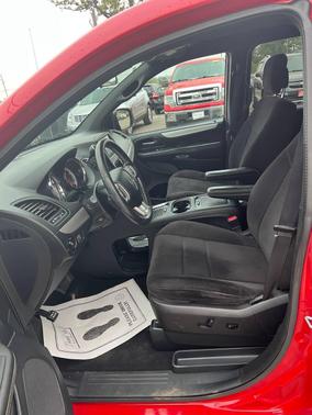 Redline 2 Coat Pearl 2014 Dodge Grand Caravan SXT