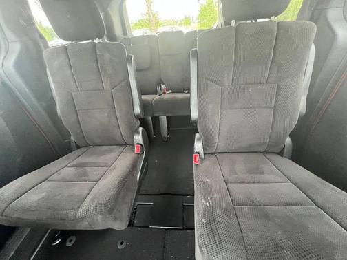Redline 2 Coat Pearl 2014 Dodge Grand Caravan SXT