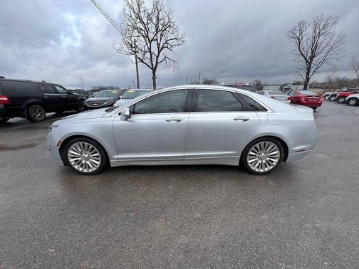 2015 Lincoln MKZ Base