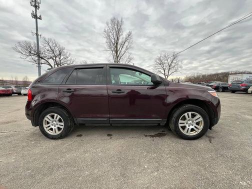 2011 Ford Edge SE