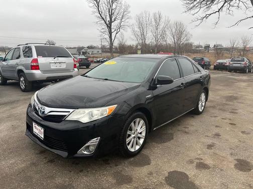 2013 Toyota Camry Hybrid XLE