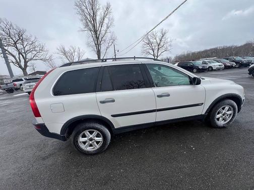 2003 Volvo XC90 2.5T