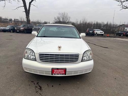 2004 Cadillac DeVille Base