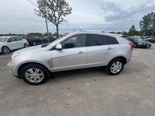 Silver 2013 Cadillac SRX Luxury Collection