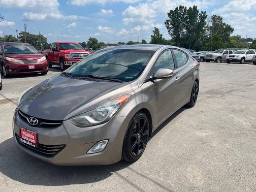Tan 2013 Hyundai ELANTRA Limited