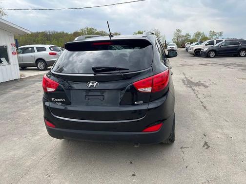 Ash Black 2014 Hyundai TUCSON SE