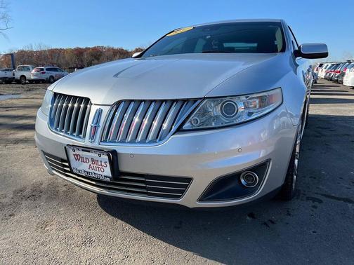 2011 Lincoln MKS Base