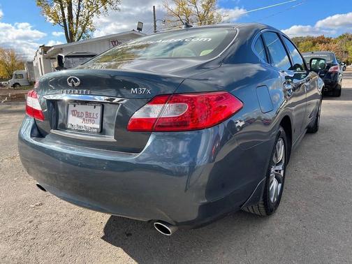 2012 INFINITI M37x Base