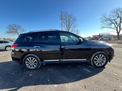 2015 Nissan Pathfinder SL
