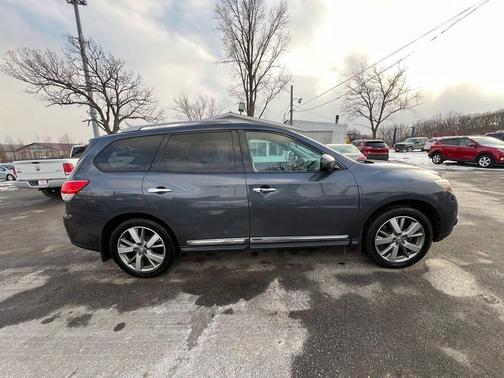 2013 Nissan Pathfinder Platinum