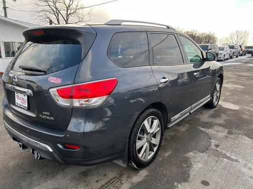 2013 Nissan Pathfinder Platinum